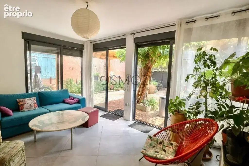 Maison vigneronne de 195 m2 avec cours, terrasses, grange à Séri - photo 4
