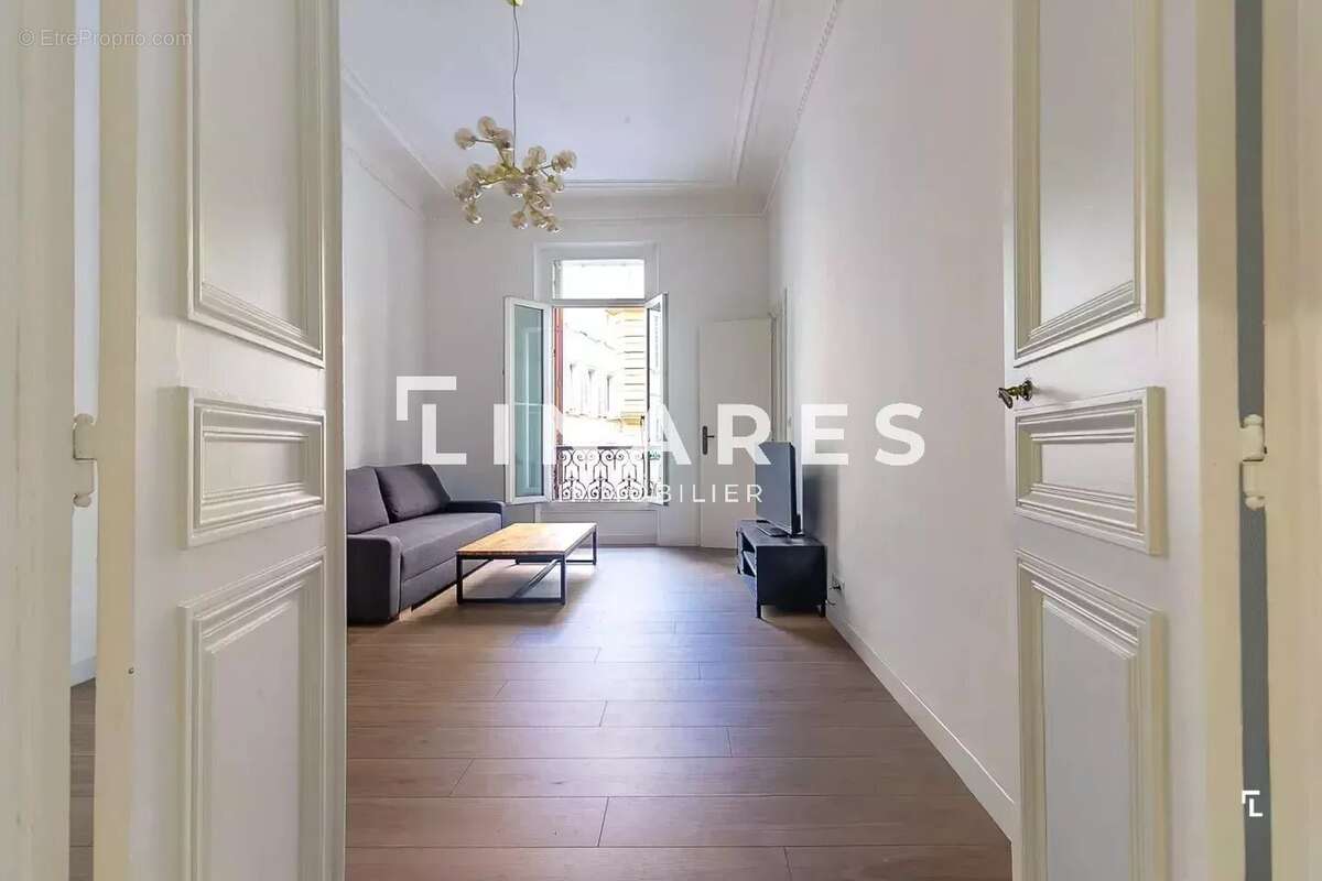 Appartement à MARSEILLE-2E