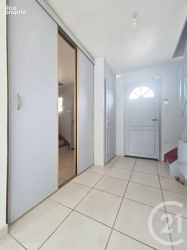 Maison 5 pièces 110 m² à vendre à Pont-Audemer (27500) - photo 2
