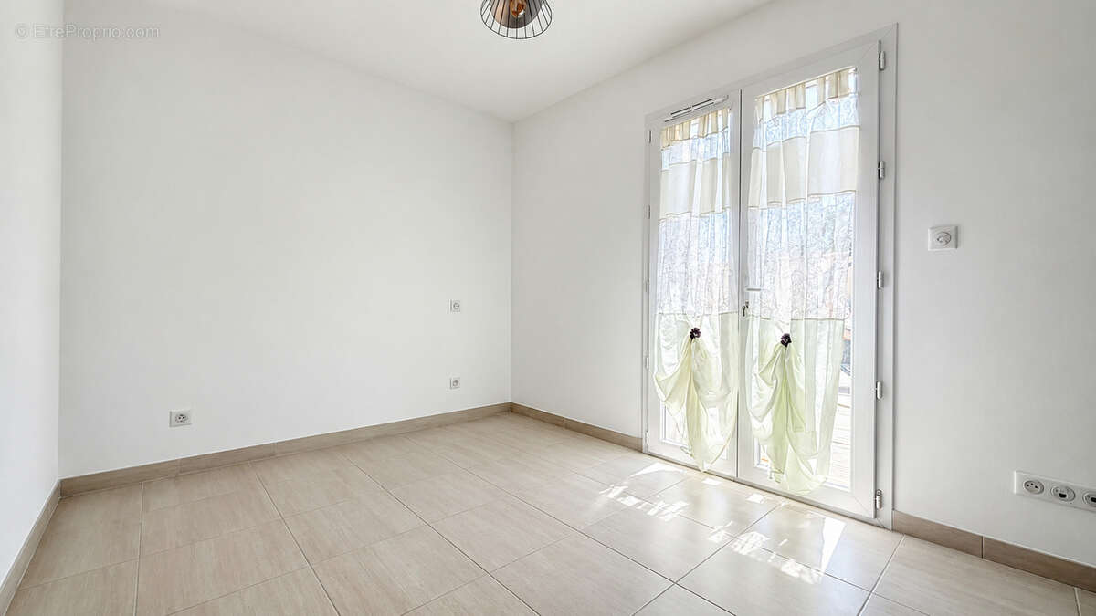 Proche carcassonne - minervois - maison rt2012 - sous garantie - 4 chambres - jardin 506m2 - photo 12