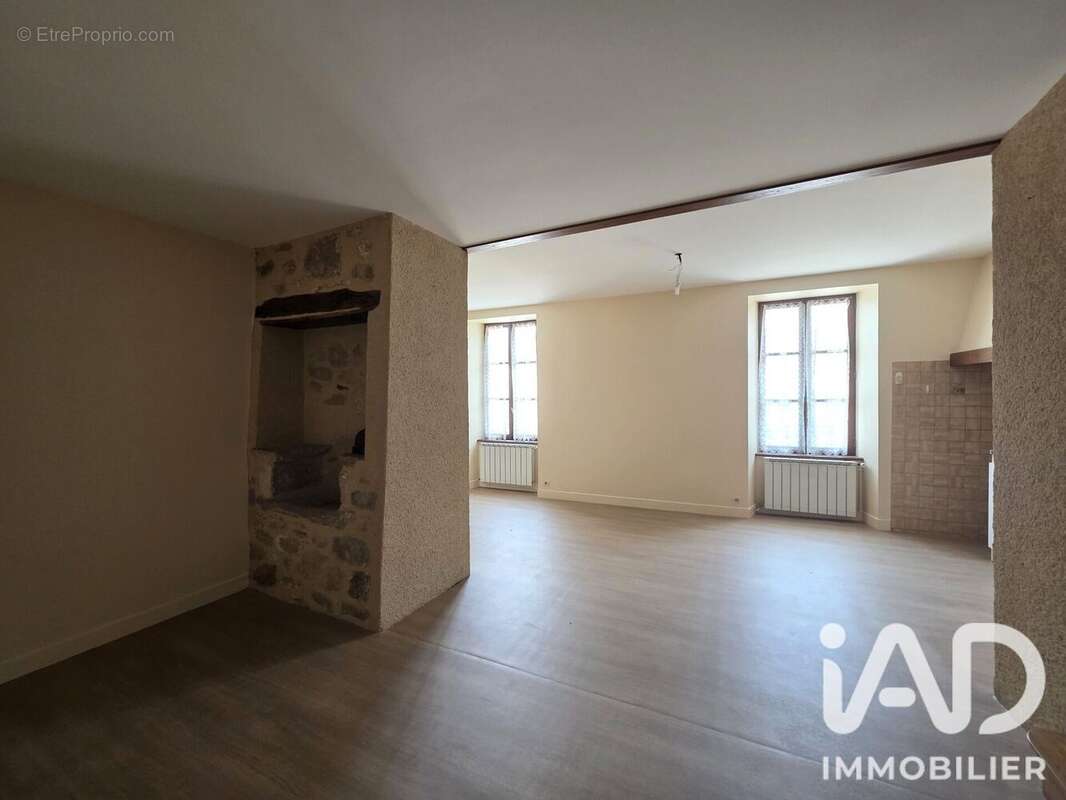 Maison 380 m² à Sousceyrac  - photo 2