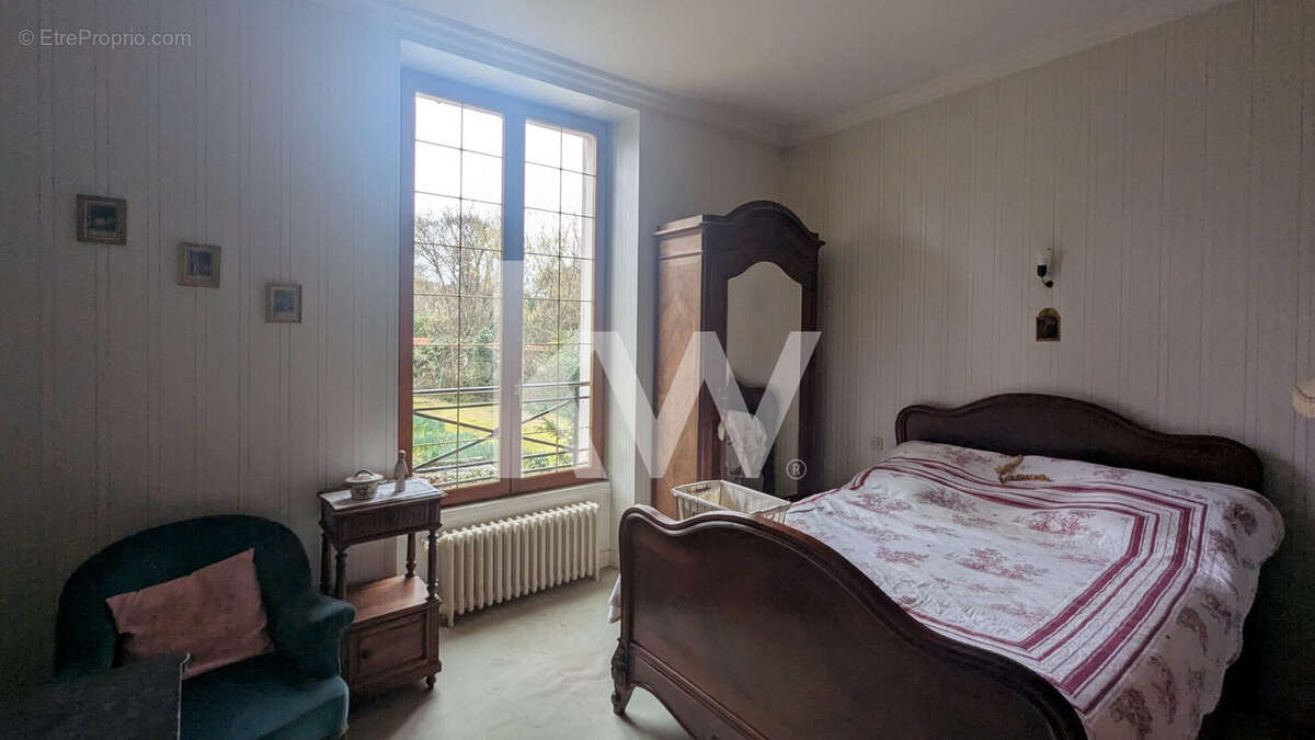 Maison 210 m² à Montmorency  - photo 7