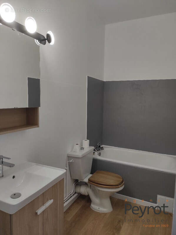 Appartement à LES ANGLES