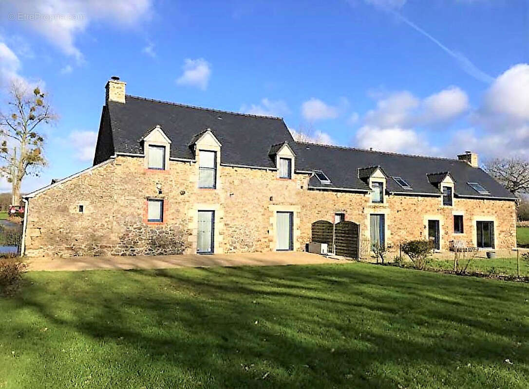 Maison à PLUDUNO