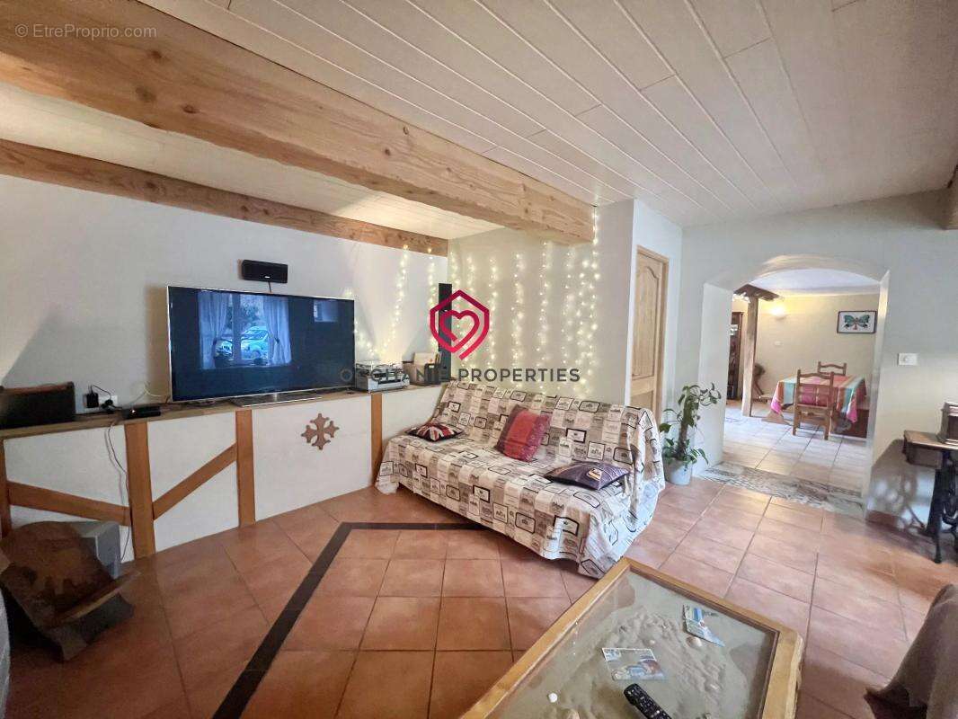 Maison à SAINT-JEAN-DU-FALGA