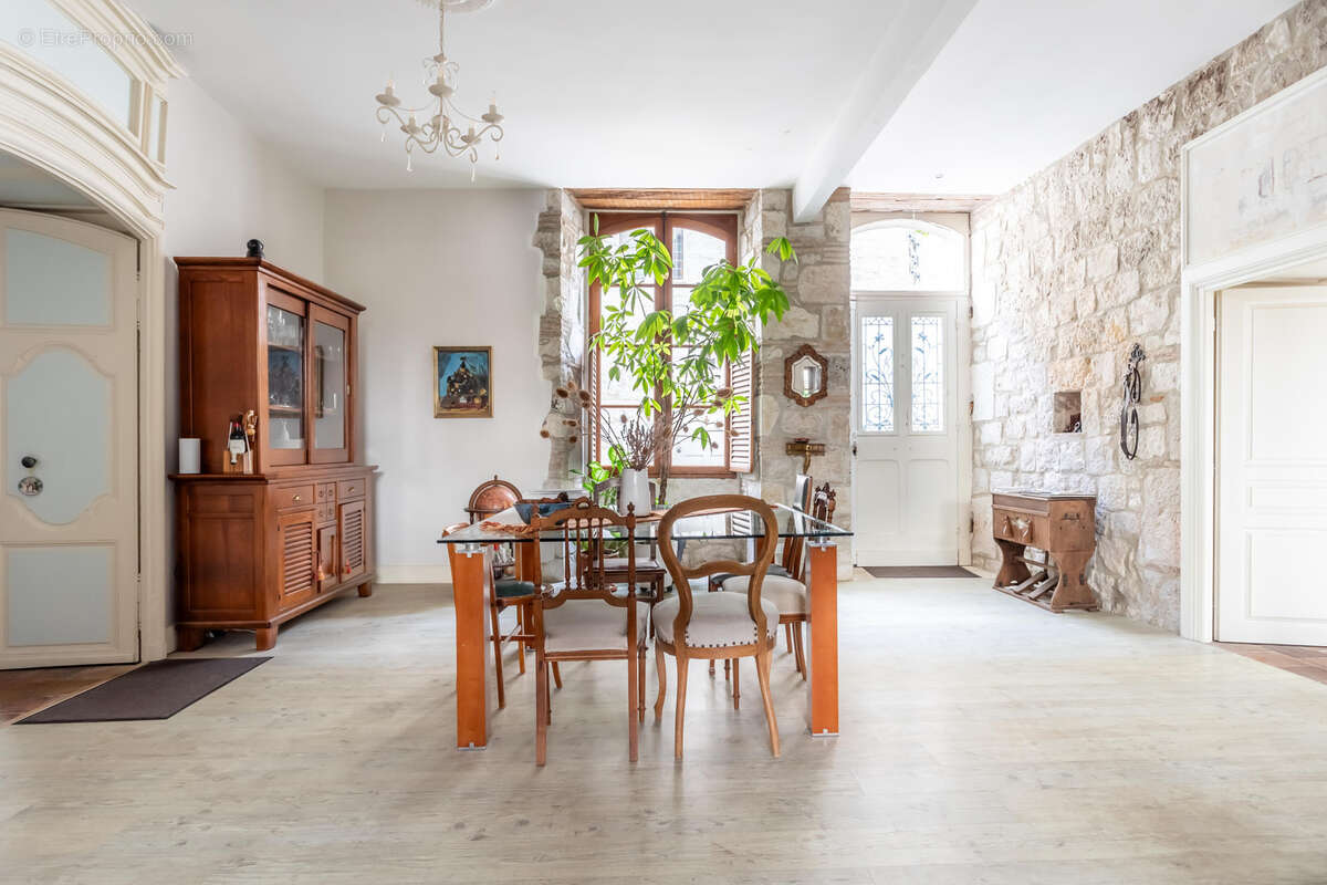 Maison à TOURNON-D'AGENAIS