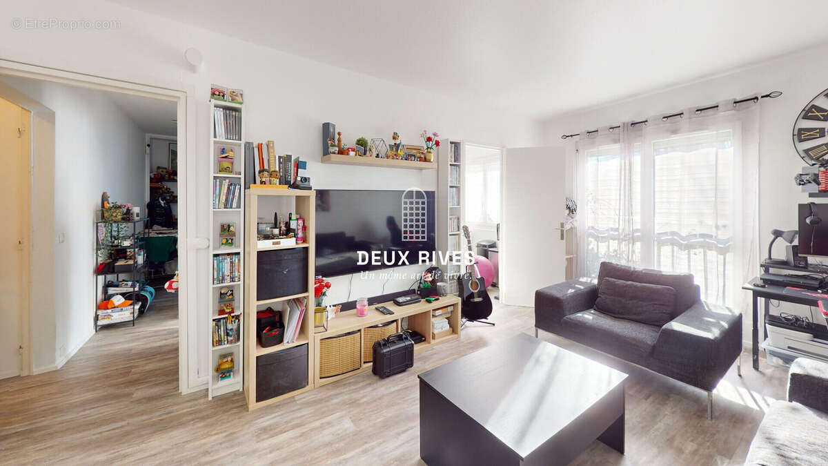 Salon - Appartement à NANTES