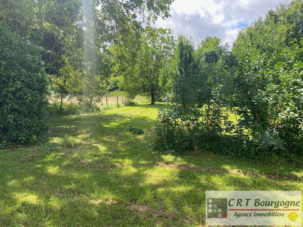 Maison à CHAMPIGNELLES