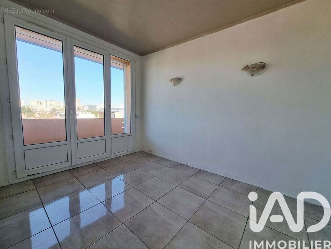 Photo 9 - Appartement à SAINT-QUENTIN