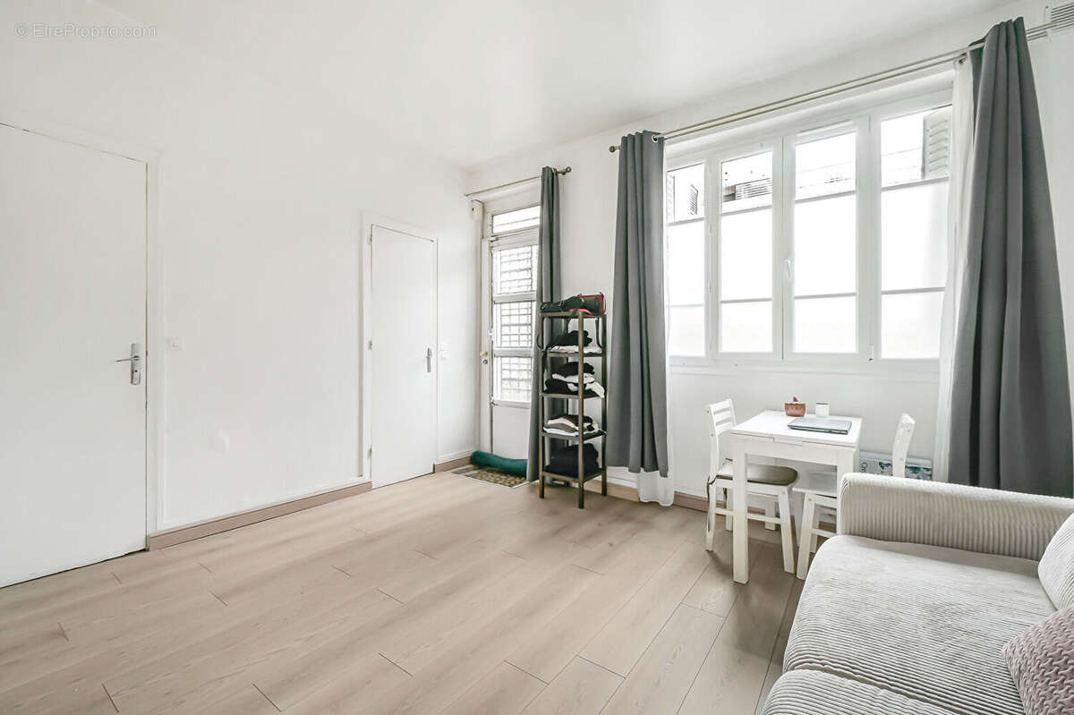 Commerce à PARIS-12E