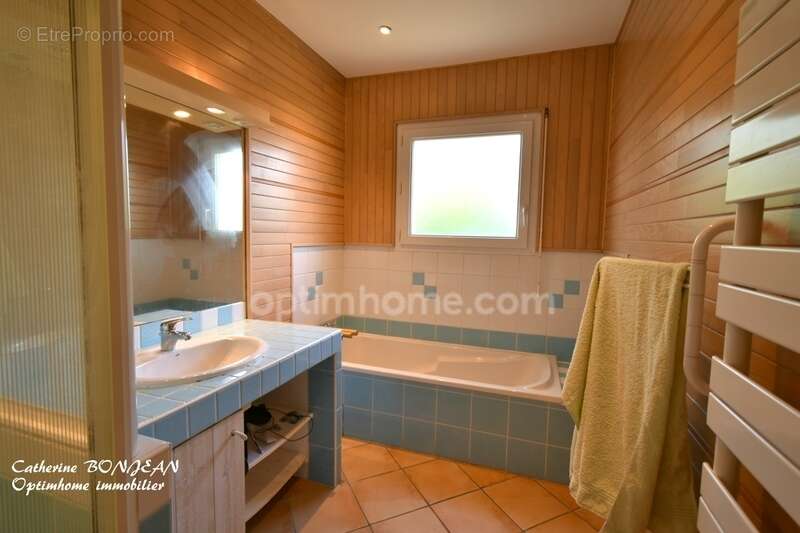 Maison à SAINT-MEDARD-EN-JALLES