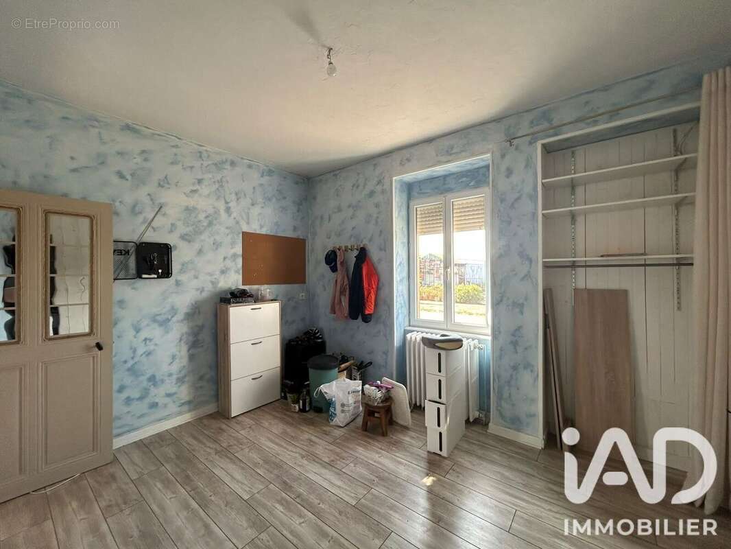 Photo 4