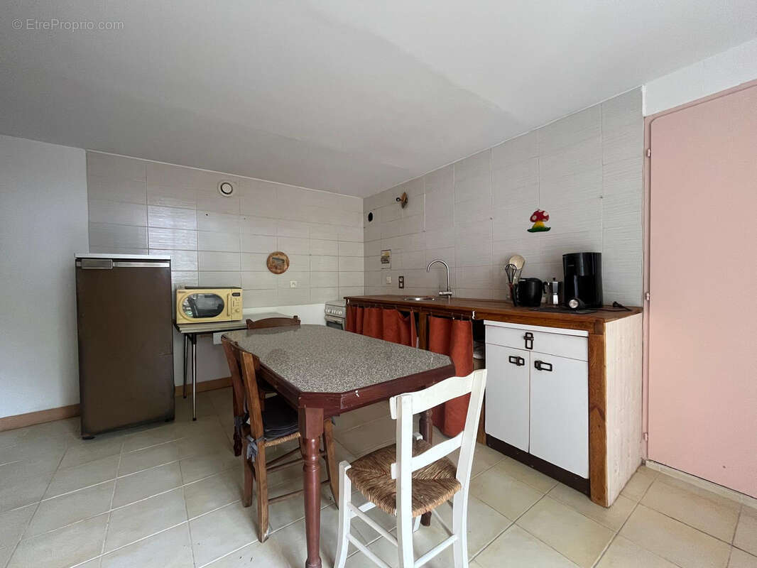 Au cœur de Gavarnie : 170 m2, 3 logements indépendants, fort potentiel locatif ! - photo 25