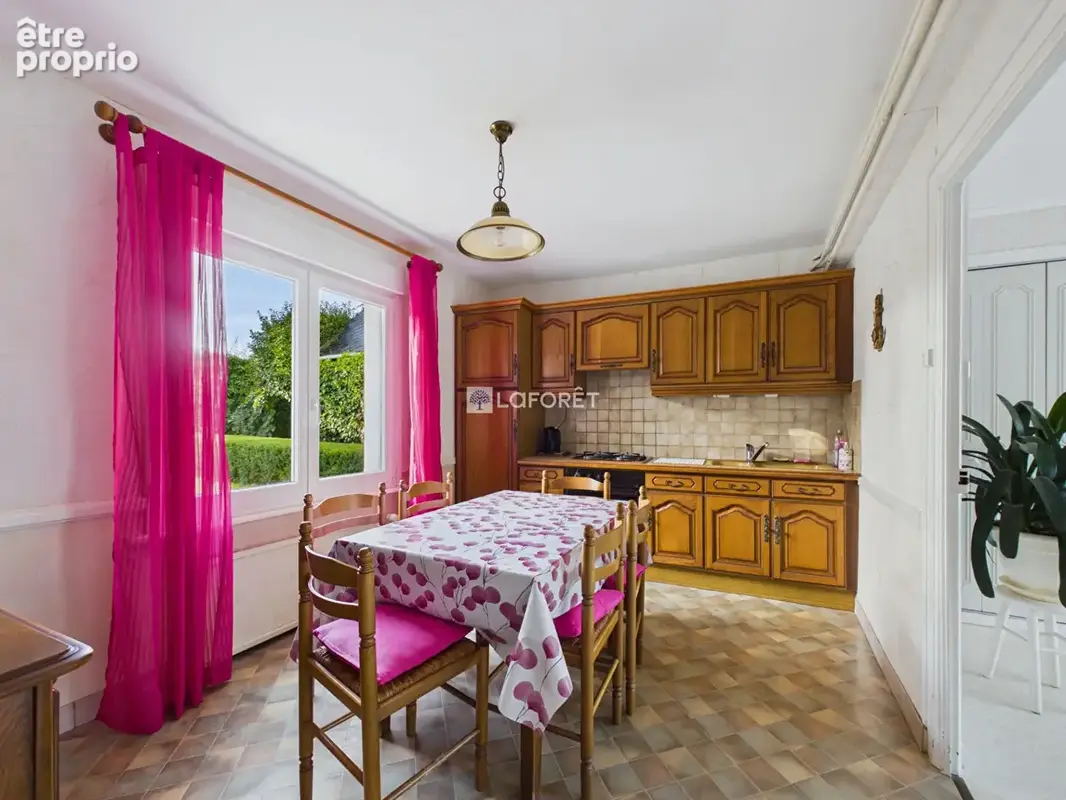Maison Quéménéven  - 9 pièces - photo 3