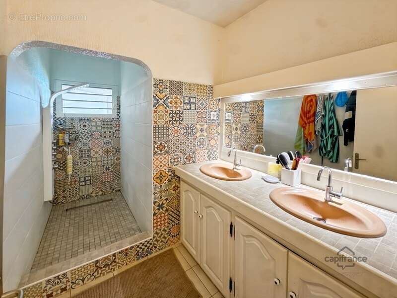 Maison à SAINT-DENIS