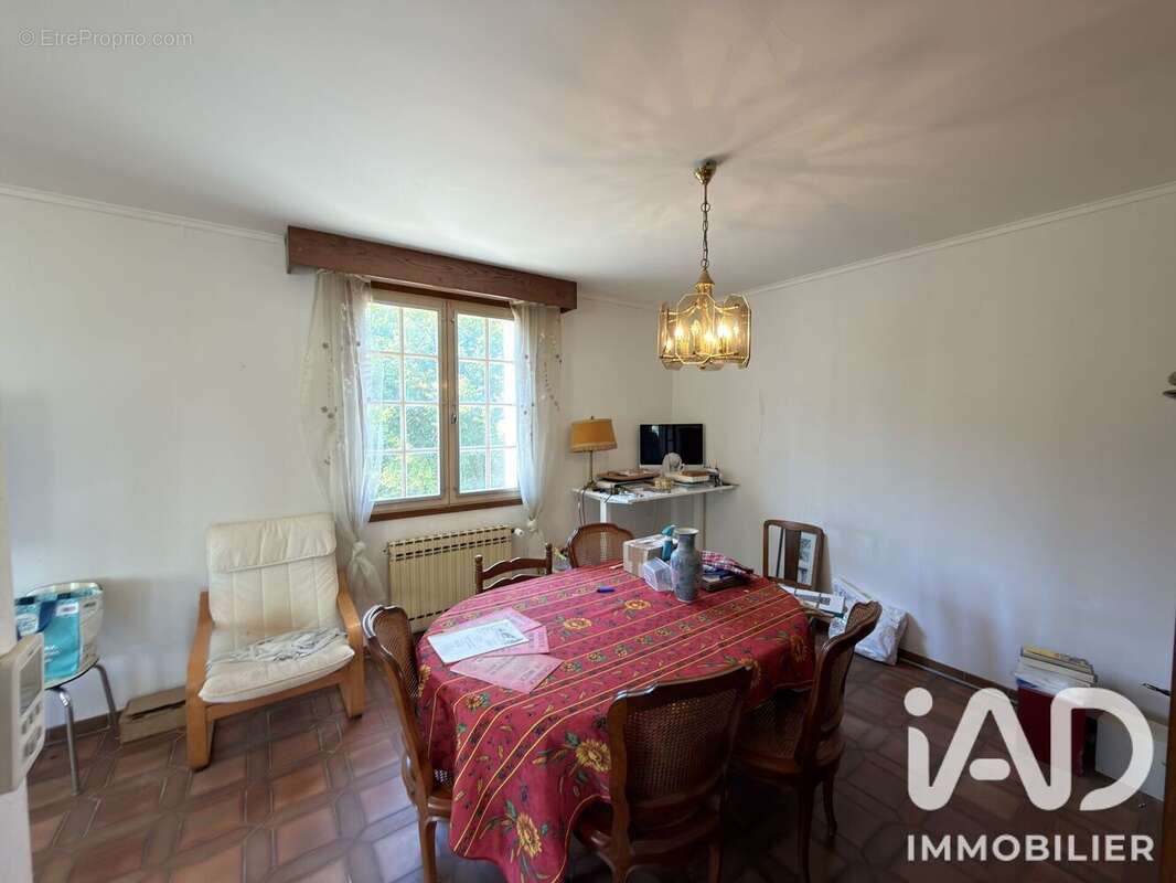 Maison 150 m² à Saint-Sulpice-Le-Gueretois  - photo 5