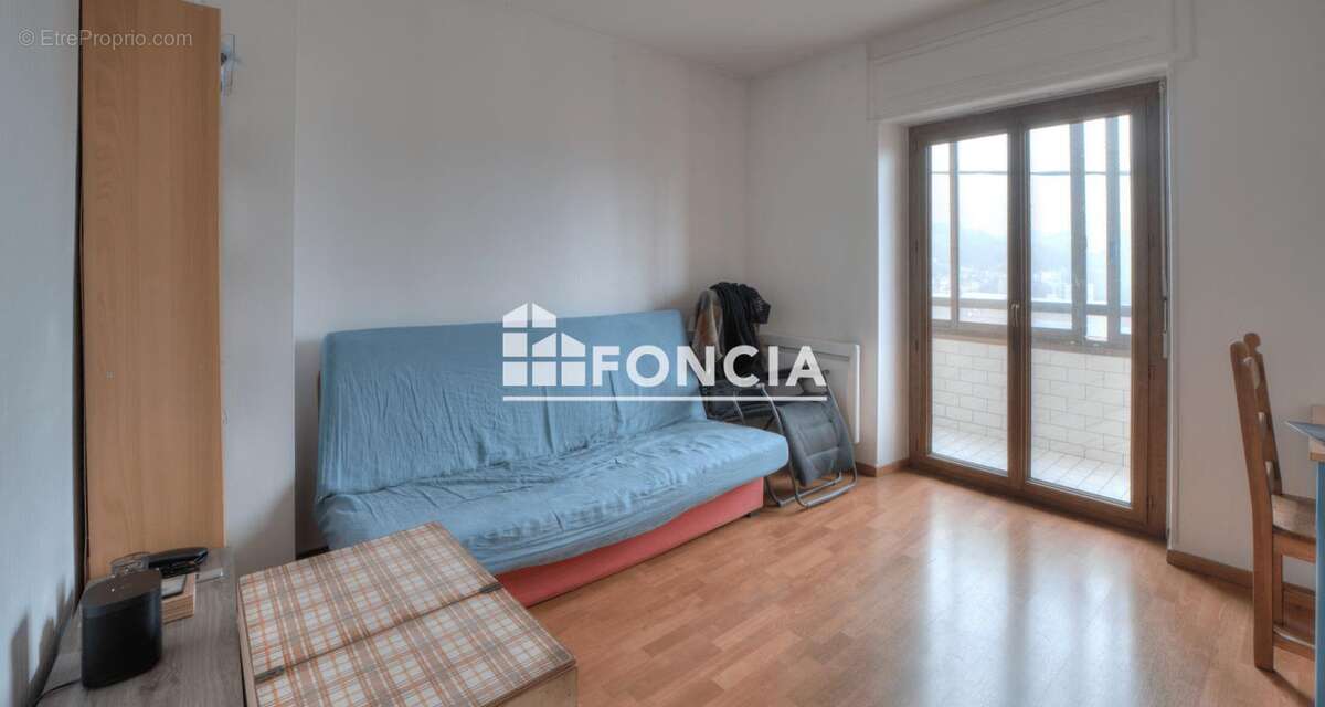 Appartement à BELLEGARDE-SUR-VALSERINE