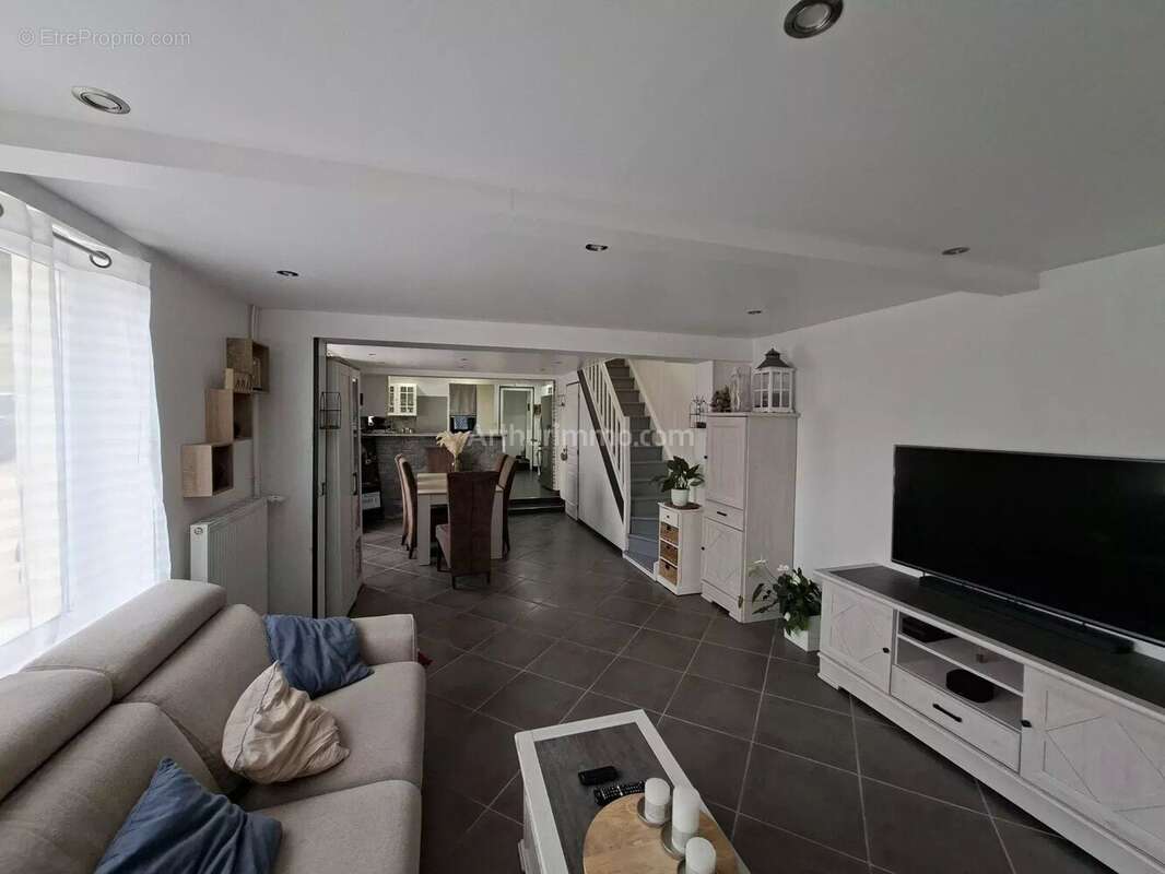 Vente Maison Gisors(27140) 275 000ï¿œ - photo 4