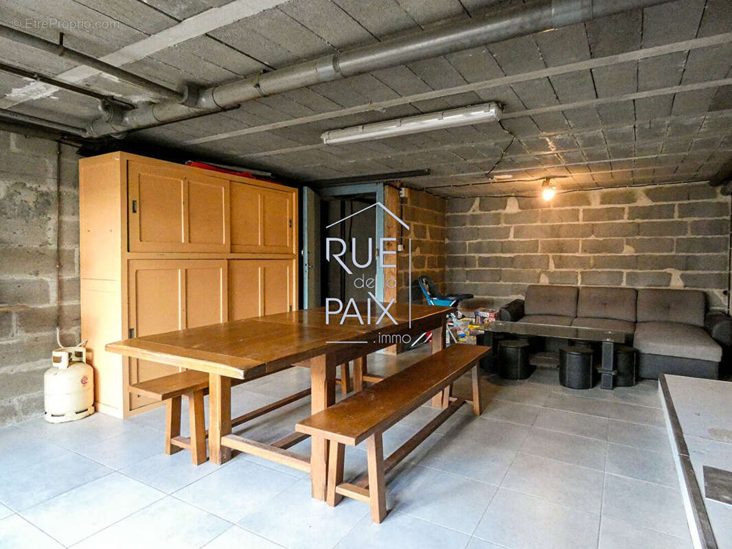 Maison sur sous-sol à Pleumartin Fonctionnelle et lumineuse ! - photo 11