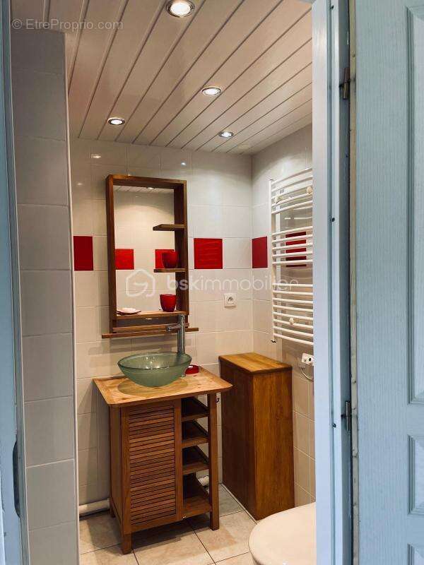 Maison à LES ANGLES