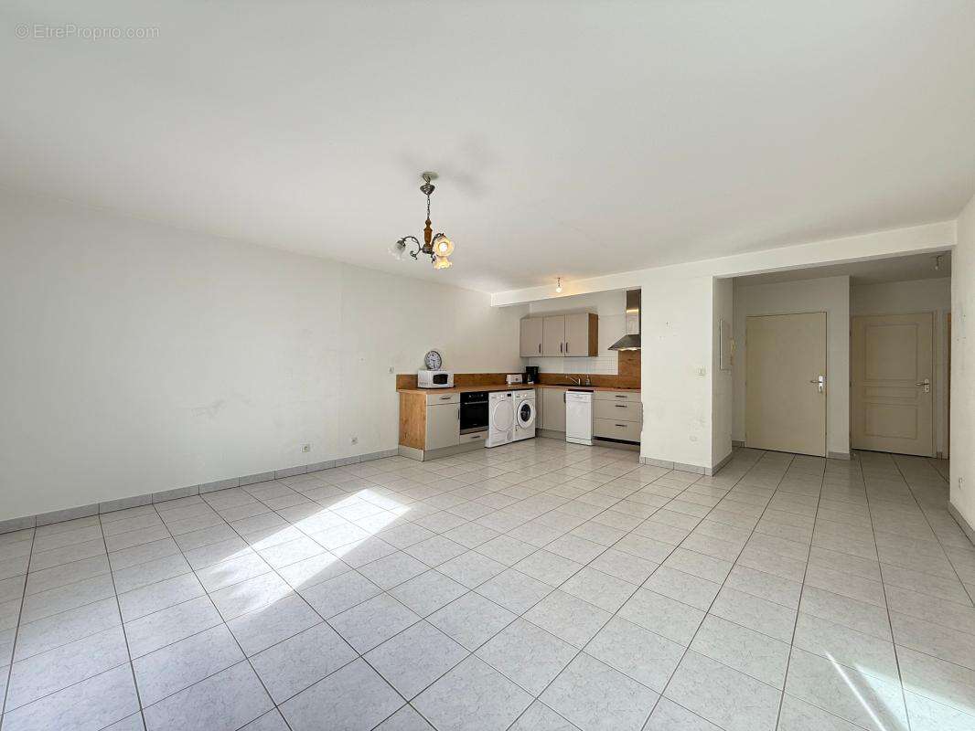 Appartement à VAUX-SUR-MER