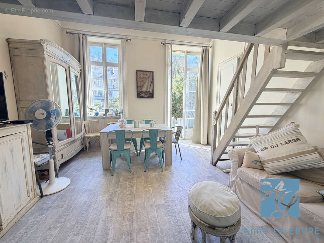 Appartement à TROUVILLE-SUR-MER