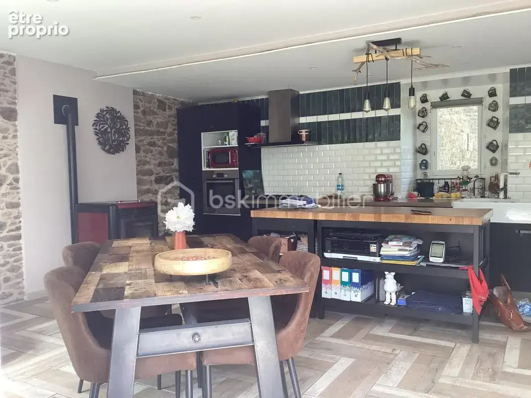 Charmante maison en pierres dans un village classé tout confort - photo 2