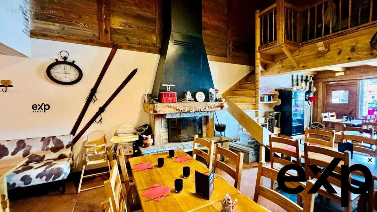 Autre à SAINT-FRANCOIS-LONGCHAMP