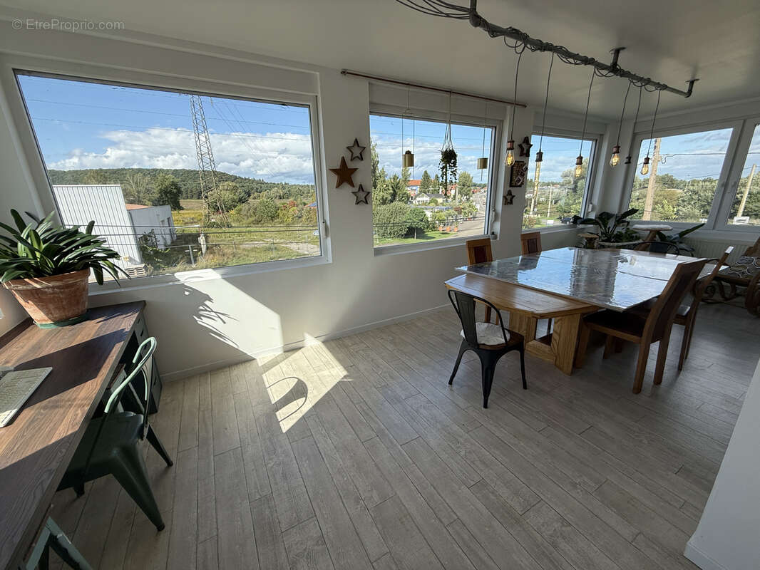 Appartement à HAM-SOUS-VARSBERG