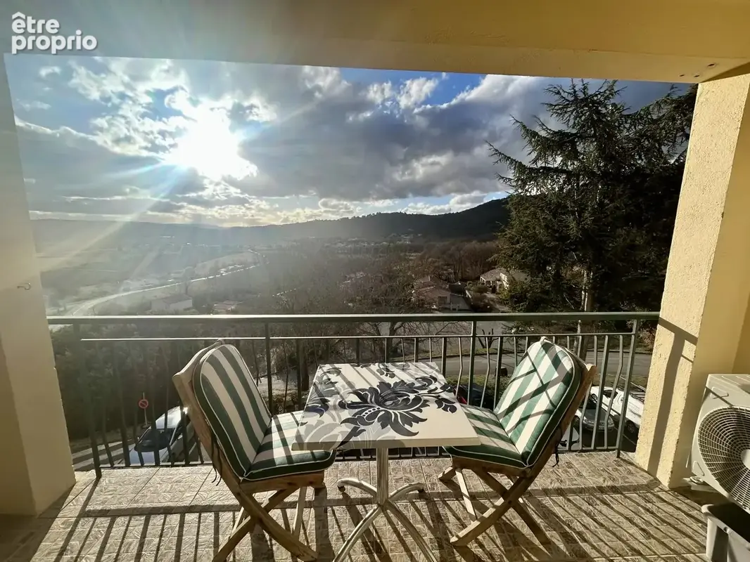 Appartement 1 pièce 23 m² à vendre à Greoux-Les-Bains (04800) - photo 3