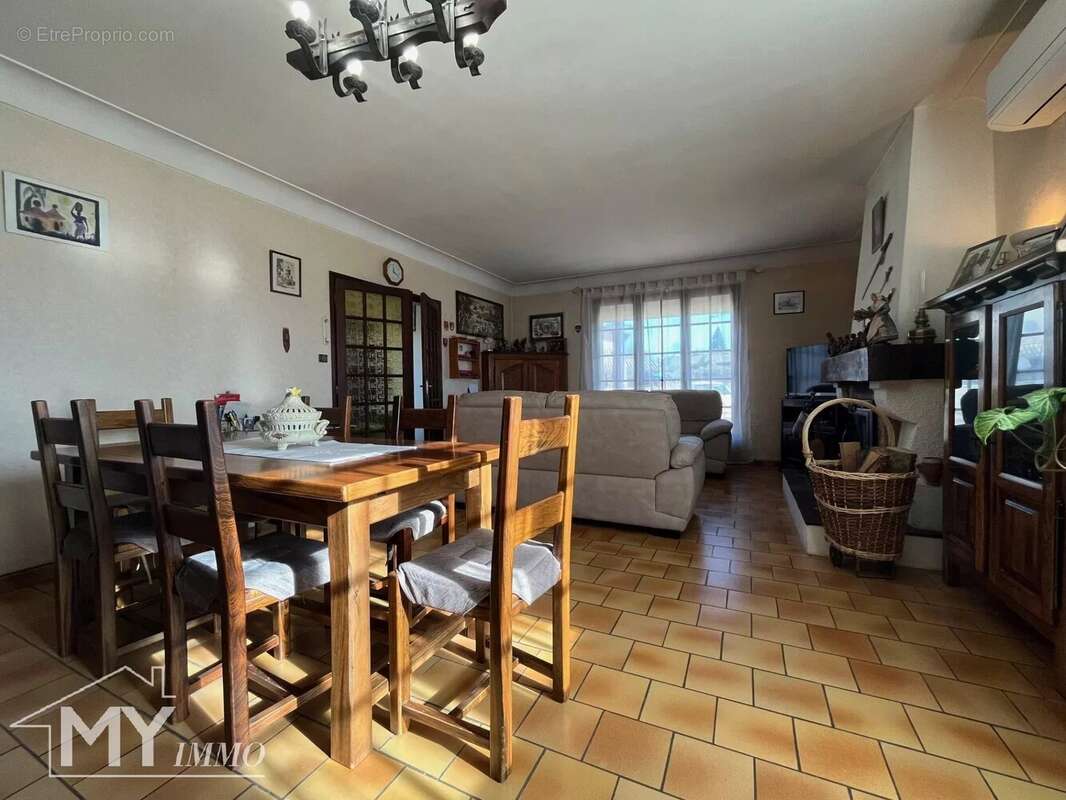 Maison à SAINT-AVIT-SAINT-NAZAIRE