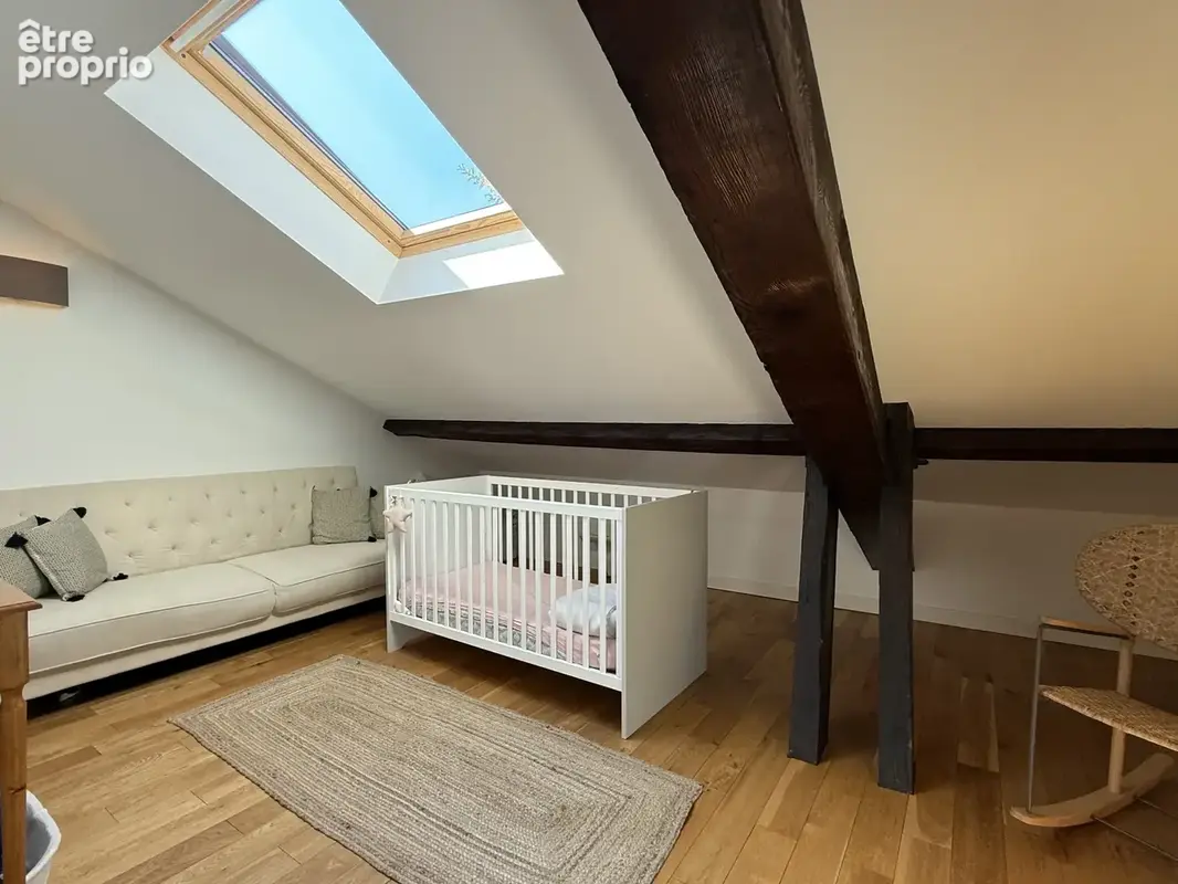 Maison familiale d’exception   270 m2 avec piscine et garage - photo 18