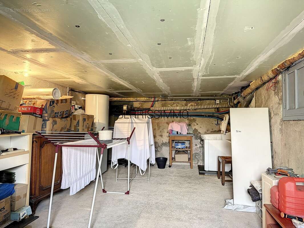 Maison à Pruniers, le sous-sol - Maison à PRUNIERS