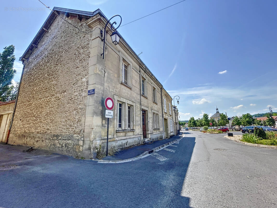 Maison à HERMONVILLE