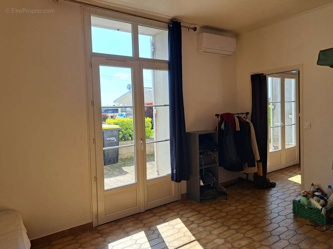 Maison à SAINT-MACAIRE