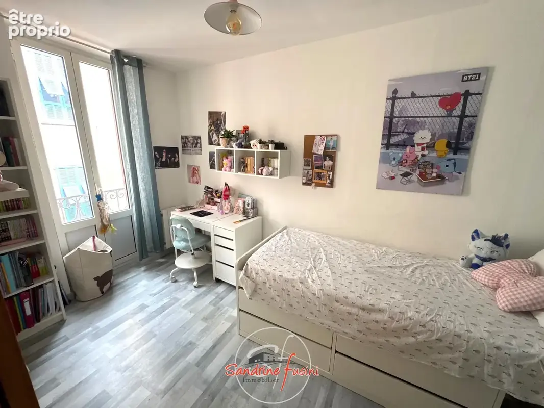 GATTIÈRES   Beau 3/4 pièces dans maison de village avec combles aménagées - photo 5