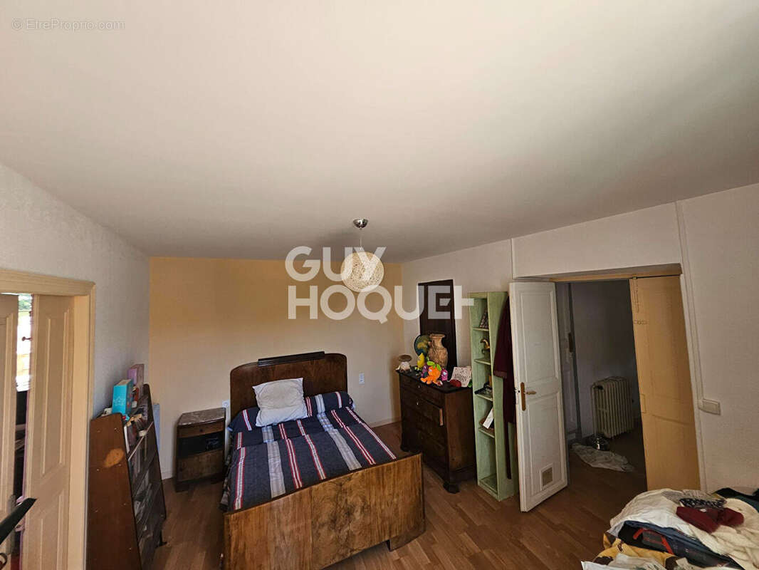 À vendre  Belle maison familiale au coeur de Olonzac - photo 7