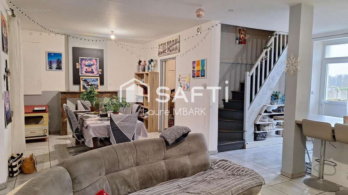 Photo 4 - Maison à NESLE