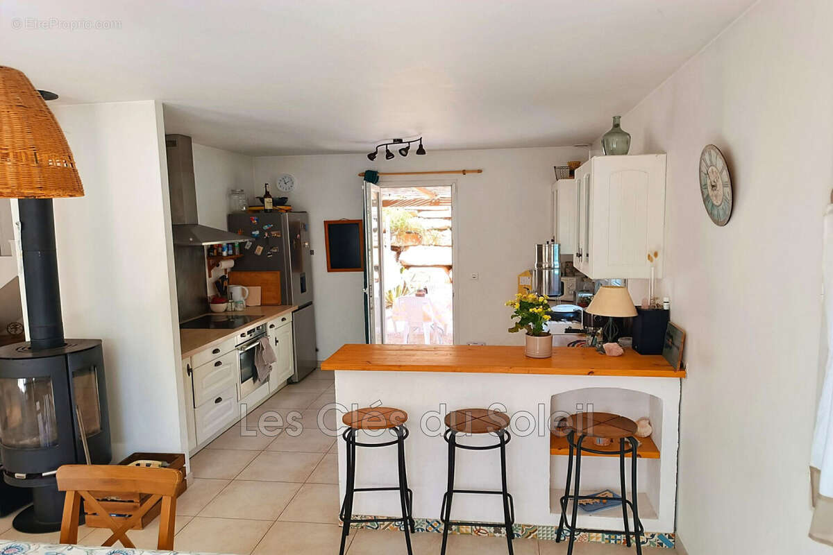 Maison 130 m² à La Garde  - photo 5