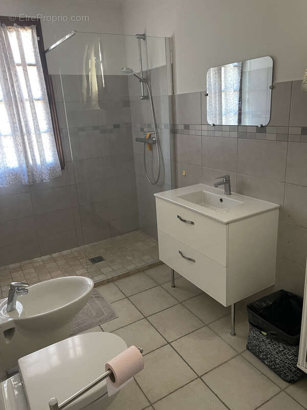 Maison à VAISON-LA-ROMAINE