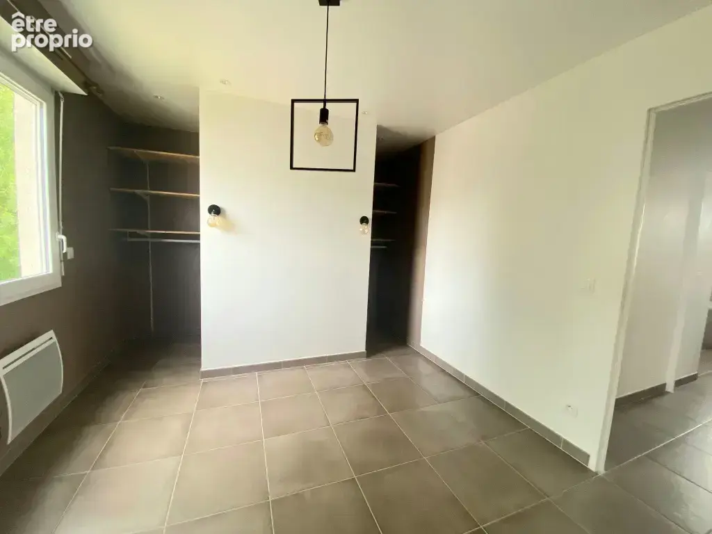 Villa recente  de type 5 sh 95 m2 sur une parcelle de terrain clos de 308 m2 miramas - photo 7
