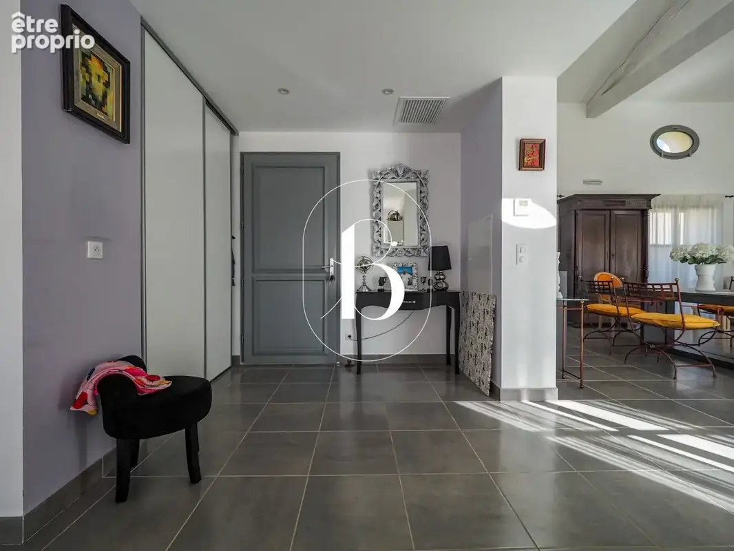 A proximité immédiate du centre ville d'Uzès - Superbe contemporaine de plain pied - photo 26