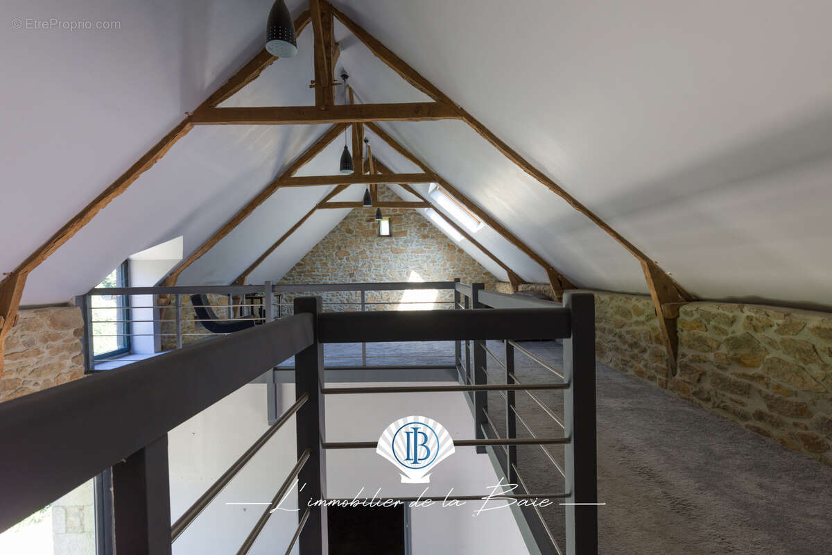 Maison à MINIAC-MORVAN