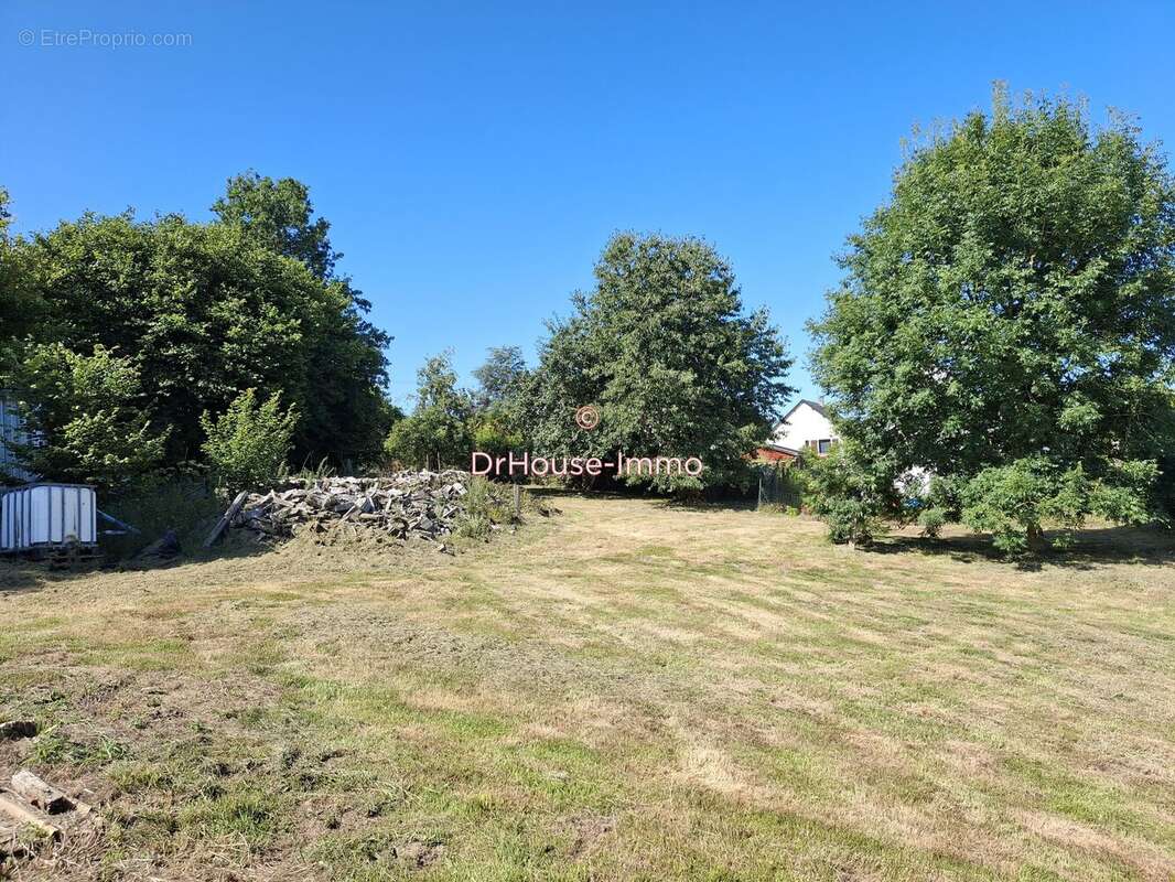 Terrain à AVRANCHES