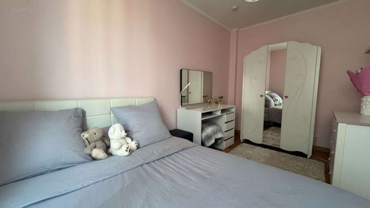 Appartement à LIVRY-GARGAN