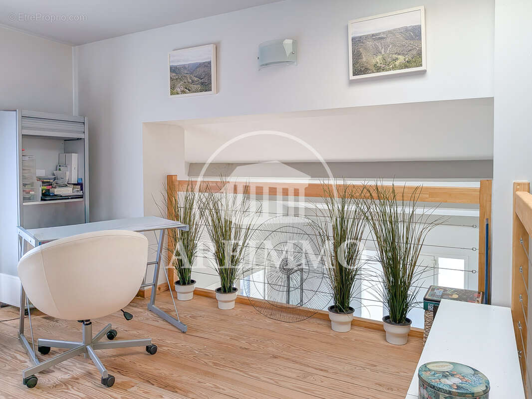 Maison à SAINT-MARTIN-DE-LONDRES