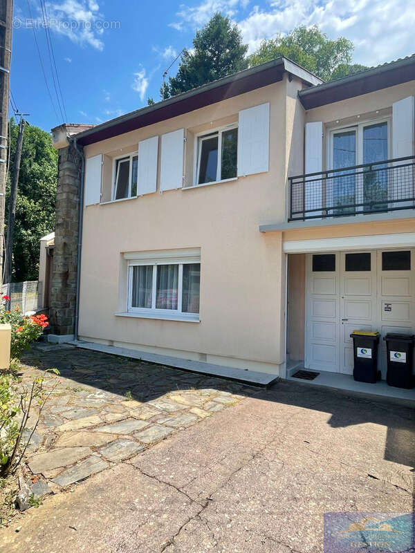 Maison à LOURDES