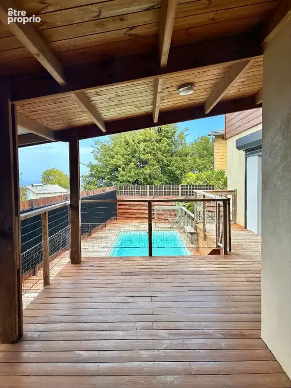 villa T5 avec piscine quartier grand fond à Saint-Leu - photo 9
