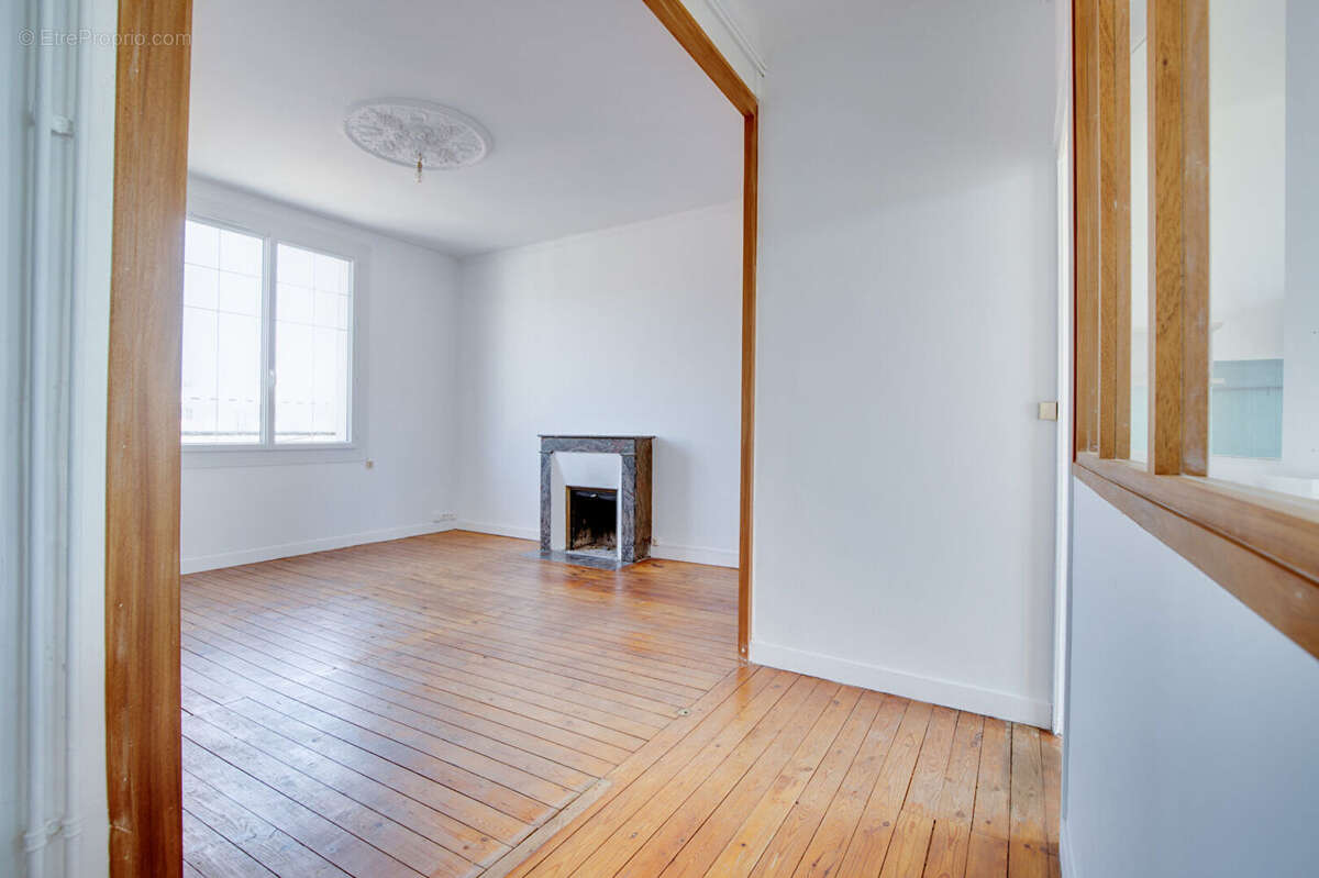 A vendre nantes quarier saint-clement/erdre charmant type 3 en duplex avec jardin privatif - photo 2