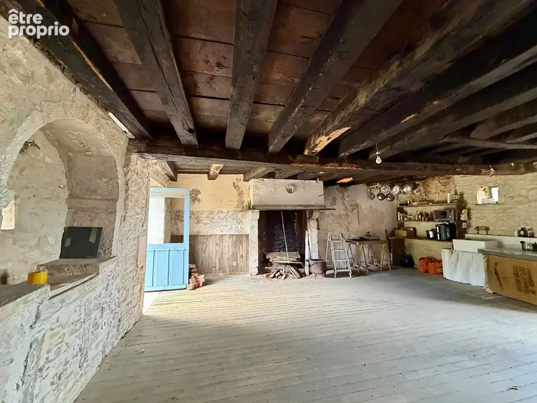 Superbe maison de maître rénovée de 4 chambres avec jardins paysagers, dépendances et maison du XVIIIe siècle à rénover - photo 15